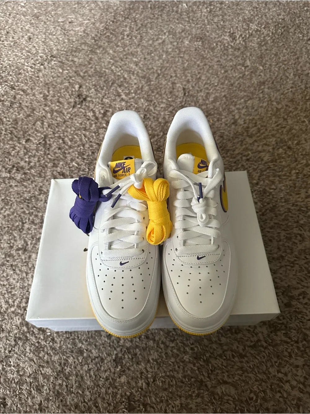 Nike AIR FORCE 1 White, Yellow & Purple KOBE LAKERS HOME.